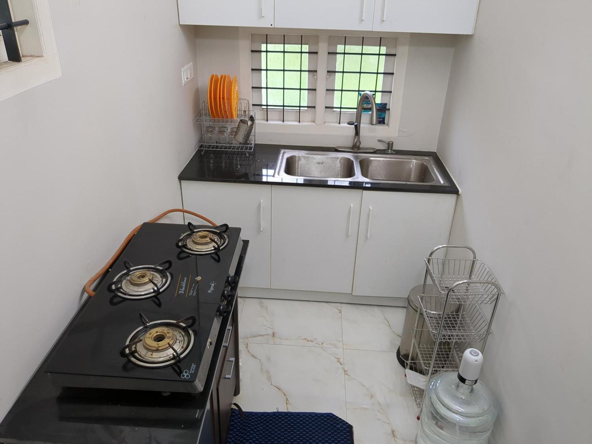 Swapna Home Suites Nedumbassery Zewnętrze zdjęcie